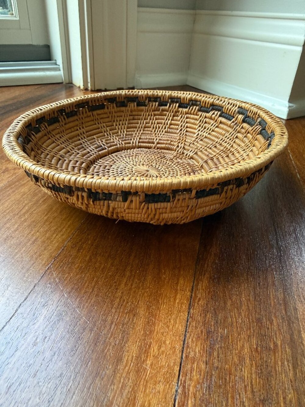 Vintage Hand Woven Round Basket - Picture 2 of 5